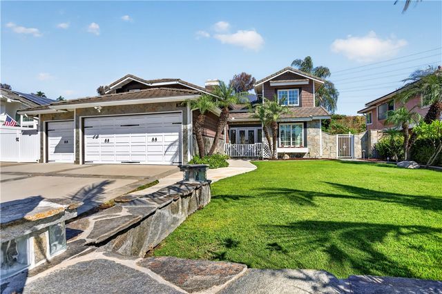 3620 E Shallow Brook Lane, Orange, CA 92867