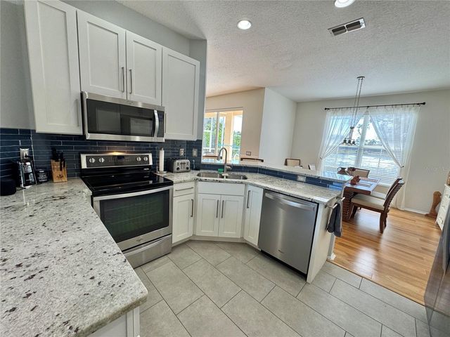 3912 4TH AVENUE NE, Bradenton, FL 34208