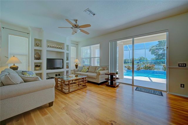 3912 4TH AVENUE NE, Bradenton, FL 34208