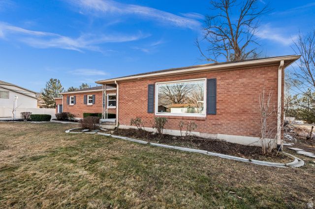 1420 E SPRING LN, Holladay, UT 84117