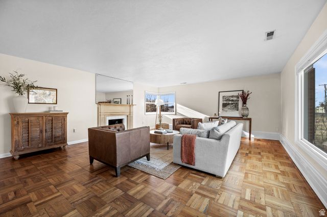 1420 E SPRING LN, Holladay, UT 84117