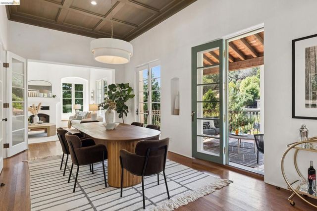 1200 Westview Dr, Berkeley, CA 94705