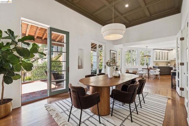 1200 Westview Dr, Berkeley, CA 94705