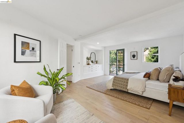 1200 Westview Dr, Berkeley, CA 94705