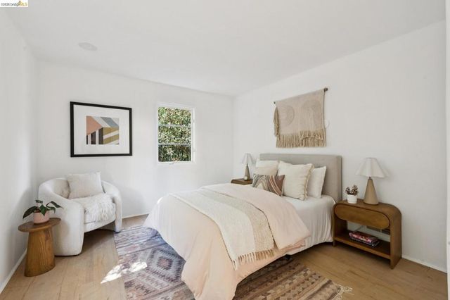 1200 Westview Dr, Berkeley, CA 94705