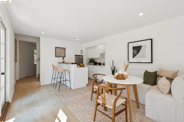 1200 Westview Dr, Berkeley, CA 94705