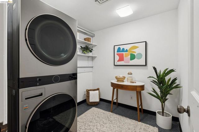 1200 Westview Dr, Berkeley, CA 94705