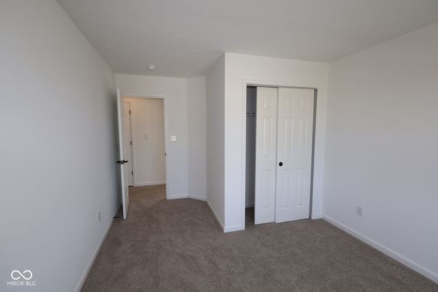 9878 Slater Drive, Mccordsville, IN 46055