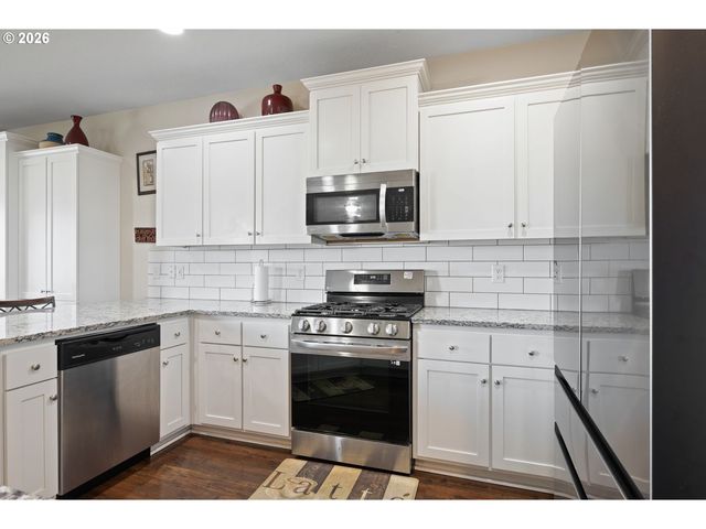 3676 N 10TH St, Ridgefield, WA 98642