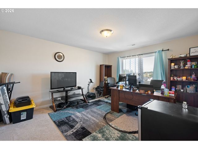 3676 N 10TH St, Ridgefield, WA 98642