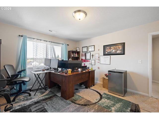 3676 N 10TH St, Ridgefield, WA 98642