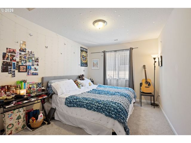 3676 N 10TH St, Ridgefield, WA 98642