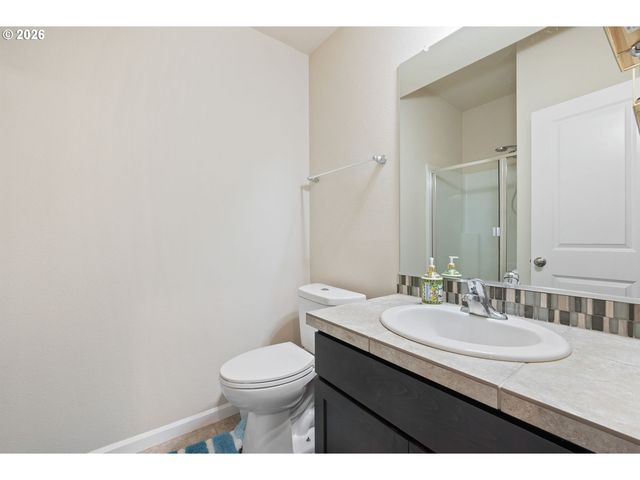 3676 N 10TH St, Ridgefield, WA 98642