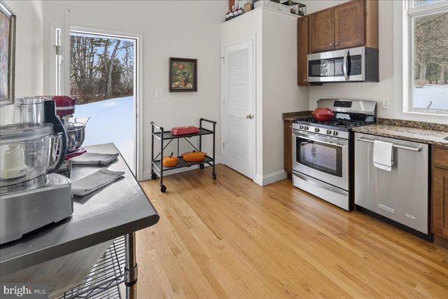 947 CHERRY HILL RD, Princeton, NJ 08540