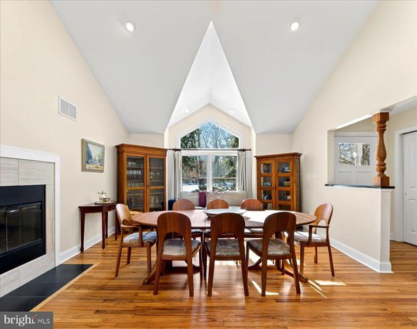 947 CHERRY HILL RD, Princeton, NJ 08540