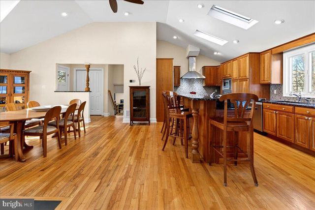 947 CHERRY HILL RD, Princeton, NJ 08540