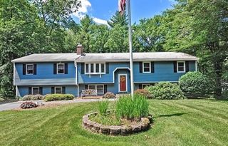 571 Ware, Mansfield, MA 02048