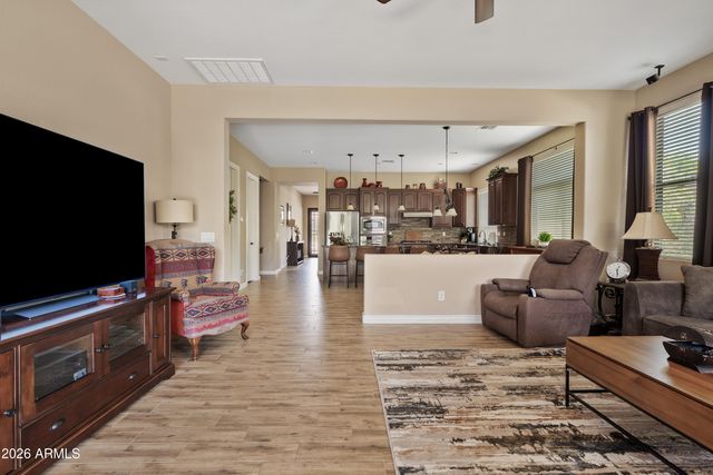 4315 E KNUDSEN Drive, Phoenix, AZ 85050