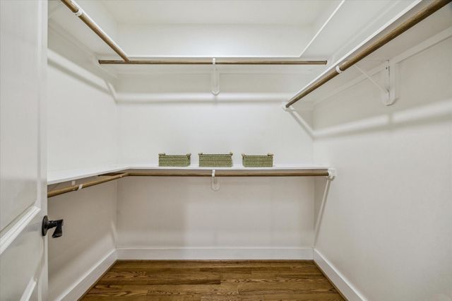 2219 Mckee Street, Houston, TX 77009