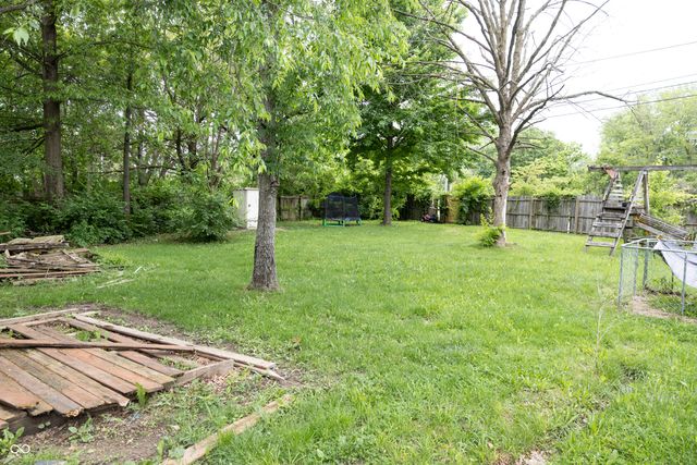 7036 Elias Circle, Indianapolis, IN 46236