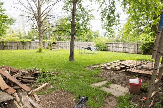 7036 Elias Circle, Indianapolis, IN 46236