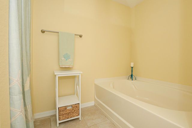 4190 Gator Greens Way 35, Fort Pierce, FL 34982