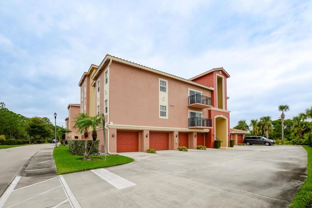 4190 Gator Greens Way 35, Fort Pierce, FL 34982