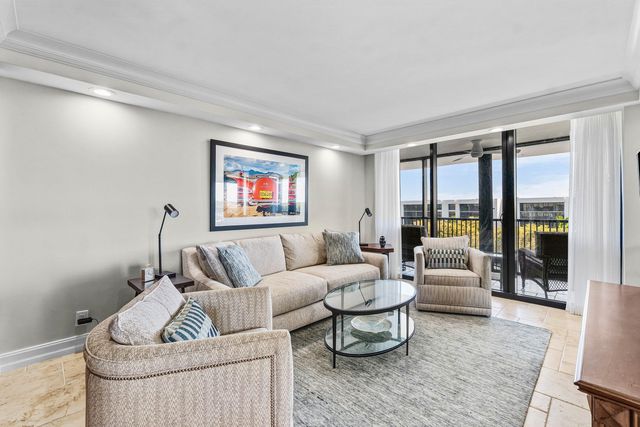 20090 Boca West Drive 381, Boca Raton, FL 33434