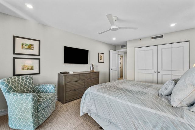 20090 Boca West Drive 381, Boca Raton, FL 33434