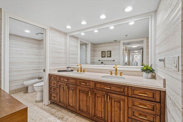 20090 Boca West Drive 381, Boca Raton, FL 33434