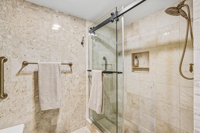 20090 Boca West Drive 381, Boca Raton, FL 33434