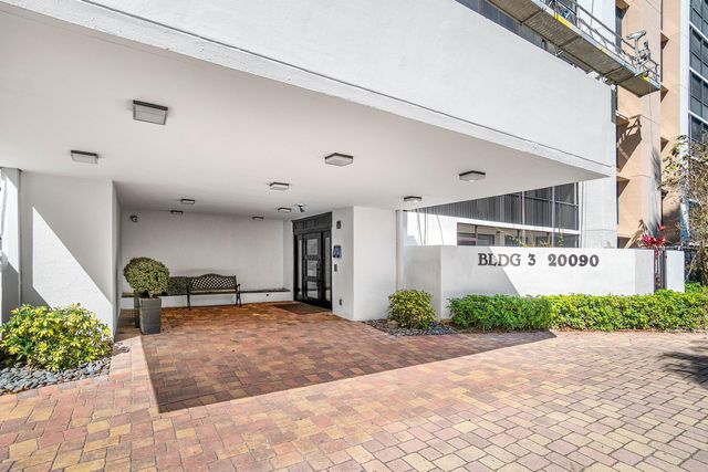 20090 Boca West Drive 381, Boca Raton, FL 33434