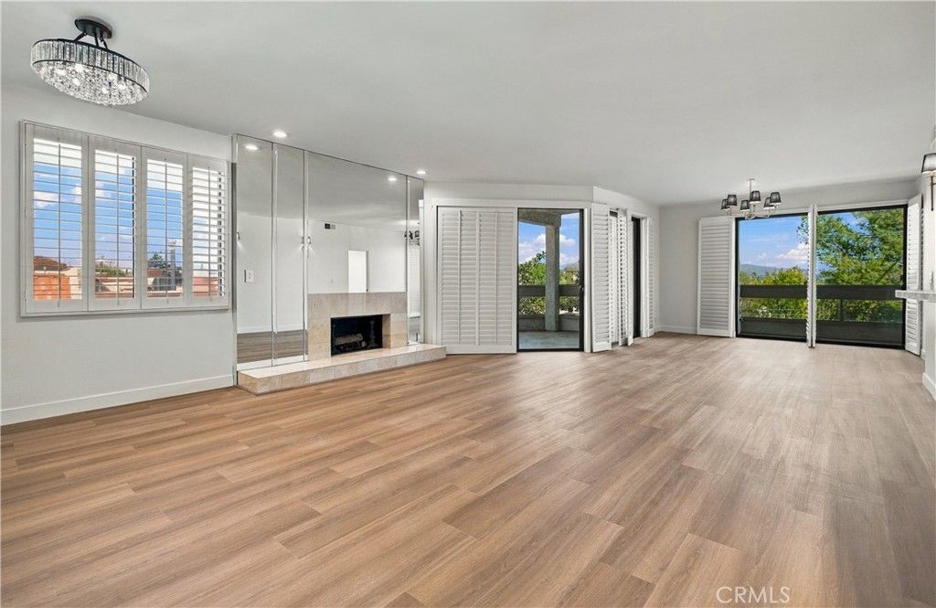 17140 Burbank 207, Encino, CA 91316 — photo 2
