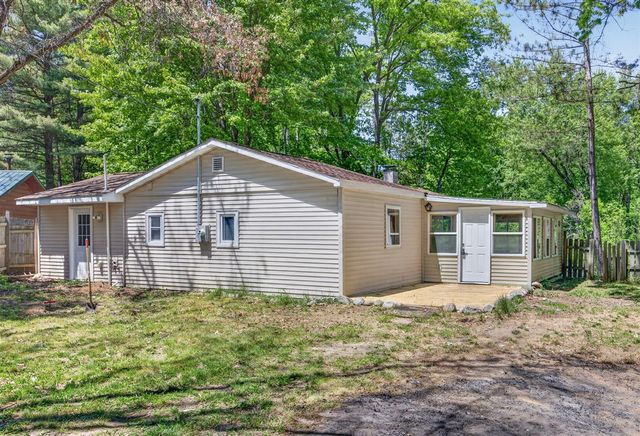 8538 W Haskell Lake Road, Marion, MI 49665