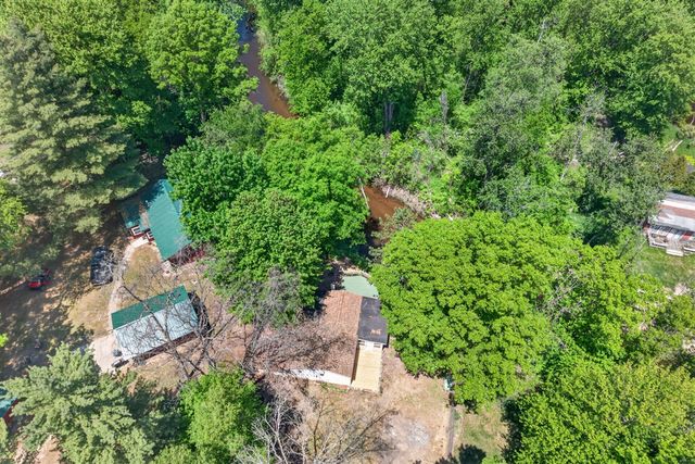 8538 W Haskell Lake Road, Marion, MI 49665