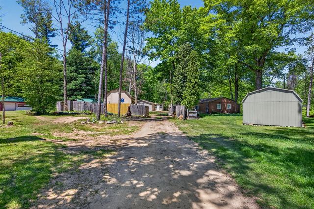8538 W Haskell Lake Road, Marion, MI 49665