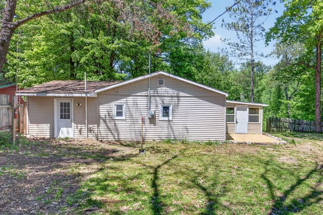 8538 W Haskell Lake Road, Marion, MI 49665