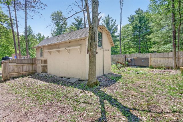 8538 W Haskell Lake Road, Marion, MI 49665