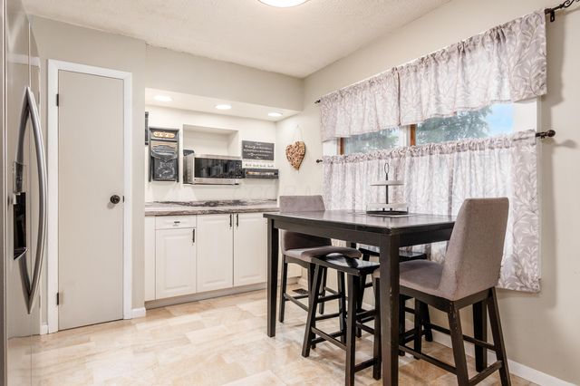 1079 Hilton Drive, Reynoldsburg, OH 43068