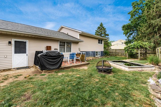 1079 Hilton Drive, Reynoldsburg, OH 43068