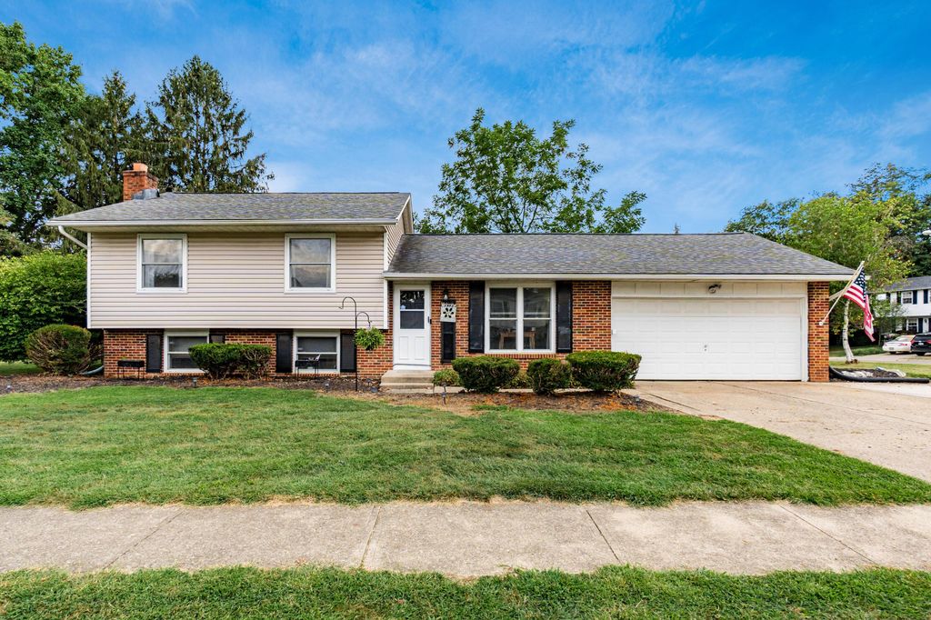 1079 Hilton Drive, Reynoldsburg, OH 43068