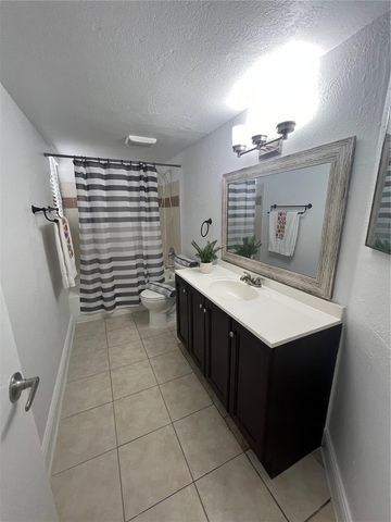1948 LAKE ATRIUMS CIRCLE 127, Orlando, FL 32839