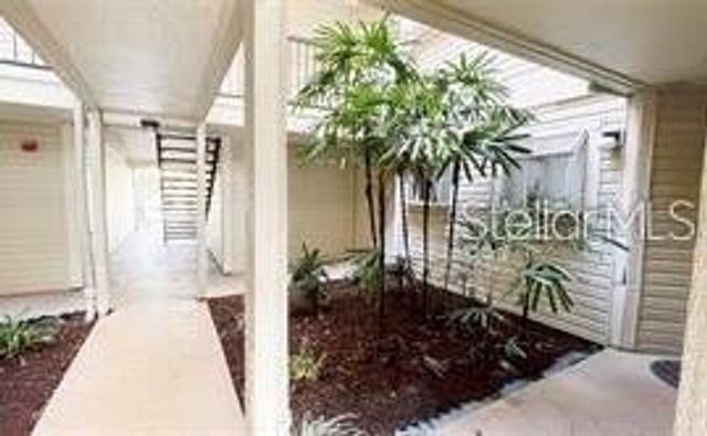 1948 LAKE ATRIUMS CIRCLE 127, Orlando, FL 32839