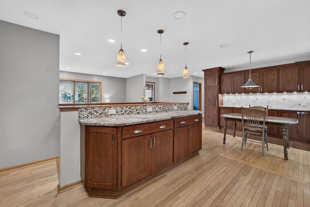 3015 Marvin Court, Cross Plains, WI 53528