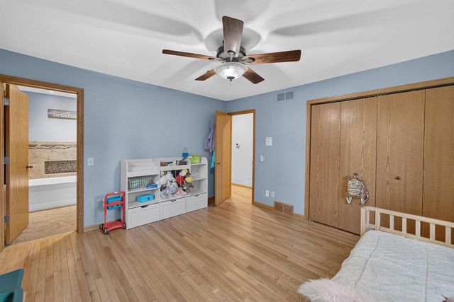 3015 Marvin Court, Cross Plains, WI 53528