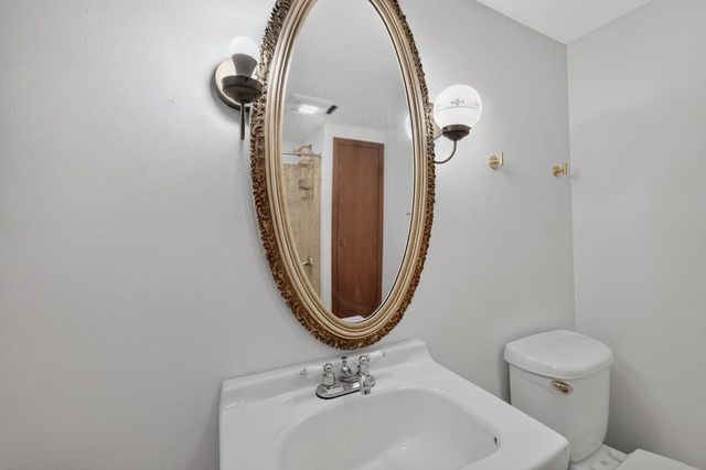 3015 Marvin Court, Cross Plains, WI 53528