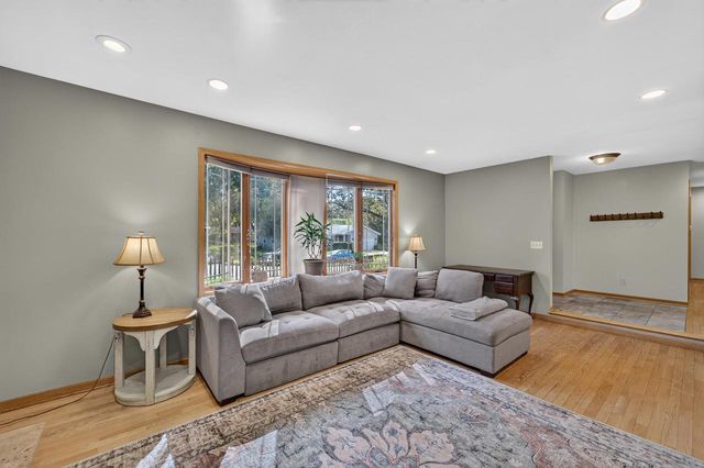 3015 Marvin Court, Cross Plains, WI 53528