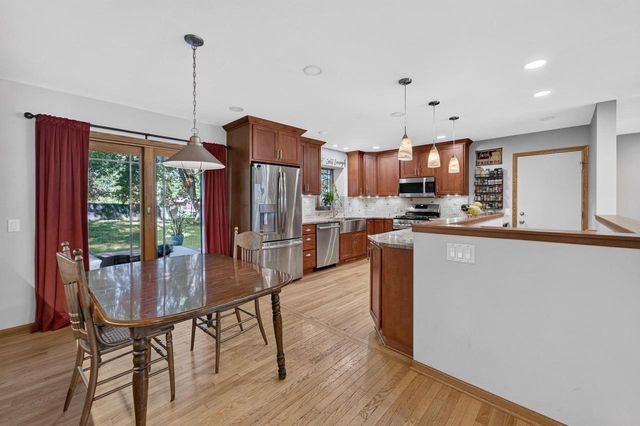 3015 Marvin Court, Cross Plains, WI 53528