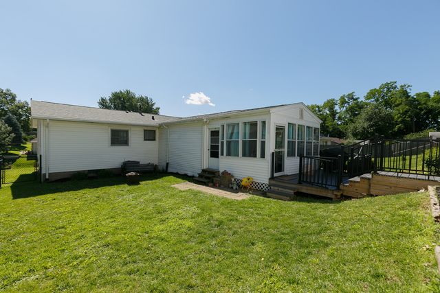 636 28th Street, Bettendorf, IA 52722