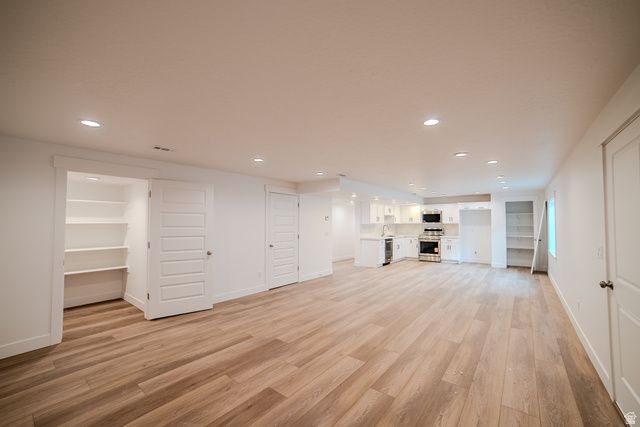 1057 W FREMONT ST, Saratoga Springs, UT 84045